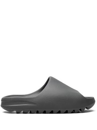 Yeezy sl1des