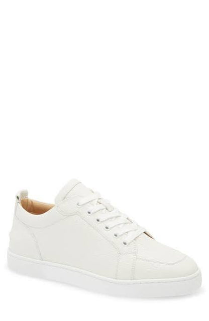 L0uboutin shoe no spikes
